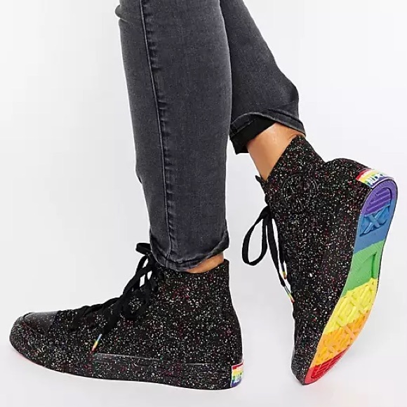Limited Edition Unisex Pride Converse Hightop Black Paint Splatter Rainbow Soles - Picture 2 of 9